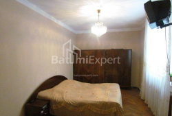 Пәтер 4-комн 100 m² - Иване Джавахишвили, Batumi