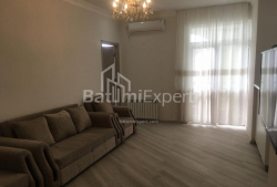 Пәтер 3-комн 80 m² - Юрьевская, Batumi