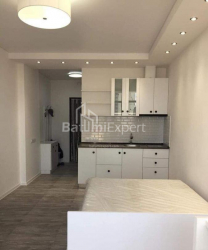 Пәтер 1-комн 32 m² - Нико Пиросмани, Batumi