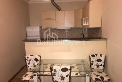 Пәтер 2-комн 45 m² - Иване Джавахишвили, Batumi