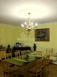Пәтер 5-комн 135 m² - Юрьевская, Batumi