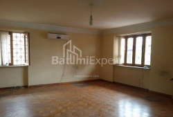Пәтер 2-комн 92 m² - 26 мамыр, Batumi