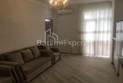 Пәтер 3-комн 80 m² - Шалва Инасаридзе, Batumi
