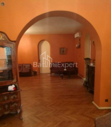Пәтер 4-комн 151 m² - Руставели, Batumi