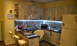 Пәтер 3-комн 80 m² - Руставели, Batumi
