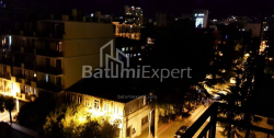 Пәтер 77 м² - Король Парнаваз, Batumi, Грузия