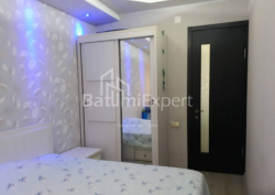 Пәтер 4-комн 110 m² - Иване Джавахишвили, Batumi