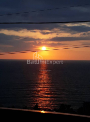Жеке үй 6-комн 1830 m² - Ағмашенебелі, Chakvi