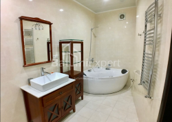 Пәтер 3-комн 160 m² - Зураба Горгиладзе, Batumi