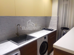 Пәтер 42.3 м² - Лех және Мария Качинский, Batumi, Грузия