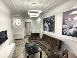 Пәтер 2-комн 48 m² - Батырлар аллеясы, Batumi