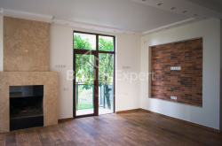 Жеке үй 5-комн 230 m² - Свимон Кананели, Kvariati