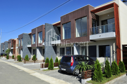 Жеке үй 3-комн 80 m² - әуежай тас жолы, Batumi