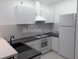 Пәтер 4-комн 93 m² - Нико Пиросмани, Batumi