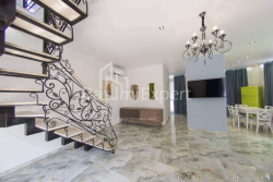 Жеке үй 4-комн 170 m² - әуежай тас жолы, Batumi