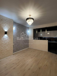 Пәтер 2-комн 44 m² - Джордж Брцкинвале, Batumi