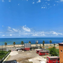 Пәтер 49.2 м² - Лех және Мария Качинский, Batumi, Грузия