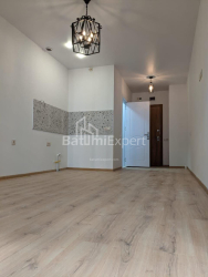 Пәтер 1-комн 27 m² - Батырлар аллеясы, Batumi