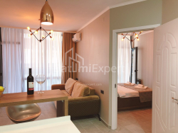 Пәтер 2-комн 48 m² - Батырлар аллеясы, Batumi