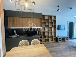 Пәтер 3-комн 61.6 m² - Батырлар аллеясы, Batumi