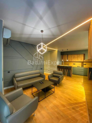 Пәтер 3-комн 79.7 m² - Жиули Шартава, Batumi