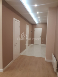 Пәтер 4-комн 100 m² - Зураба Горгиладзе, Batumi