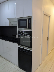 Пәтер 82.5 м² - Джордж Брцкинвале, Batumi, Грузия