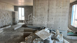 Пәтер 5-комн 100 m² - Эквтайм Такаишвили, Batumi