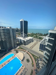 Пәтер 3-комн 74.8 m² - Лех және Мария Качинский, Batumi