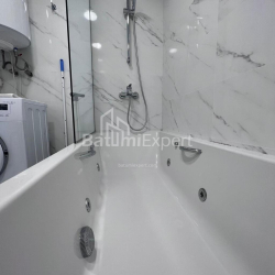 Пәтер 57 м² - Лех және Мария Качинский, Batumi, Грузия