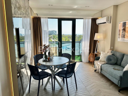 Пәтер 57 м² - Лех және Мария Качинский, Batumi, Грузия