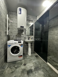 Пәтер 50 м² - Лех және Мария Качинский, Batumi, Грузия