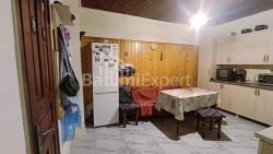 Жеке үй 4-комн 120 m² - Вахтанг Горгасали, Batumi