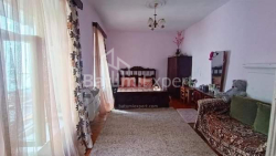 Жеке үй 4-комн 120 m² - Вахтанг Горгасали, Batumi