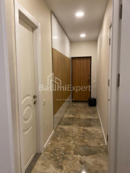 Пәтер 4-комн 100 m² - Эквтайм Такаишвили, Batumi