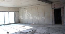 Пәтер 172.01 м² - Лех және Мария Качинский, Batumi, Грузия