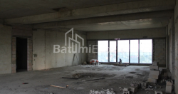 Пәтер 172.2 м² - Лех және Мария Качинский, Batumi, Грузия