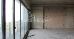 Пәтер 75.57 м² - Лех және Мария Качинский, Batumi, Грузия