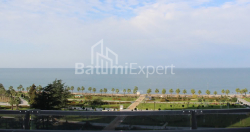 Пәтер 75.57 м² - Лех және Мария Качинский, Batumi, Грузия