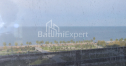 Пәтер 75.57 м² - Лех және Мария Качинский, Batumi, Грузия