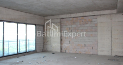 Пәтер 75.57 м² - Лех және Мария Качинский, Batumi, Грузия