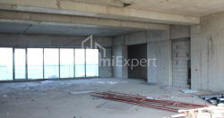 Пәтер 1-комн 172.5 m² - Лех және Мария Качинский, Batumi