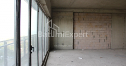 Пәтер 75.75 м² - Лех және Мария Качинский, Batumi, Грузия
