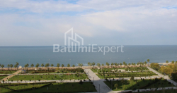Пәтер 1-комн 75.8 m² - Лех және Мария Качинский, Batumi