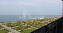 Пәтер 75.75 м² - Лех және Мария Качинский, Batumi, Грузия