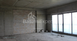 Пәтер 75.75 м² - Лех және Мария Качинский, Batumi, Грузия