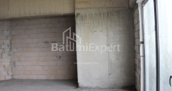 Пәтер 172.68 м² - Лех және Мария Качинский, Batumi, Грузия