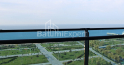 Пәтер 75.75 м² - Лех және Мария Качинский, Batumi, Грузия