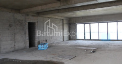 Пәтер 172.49 м² - Лех және Мария Качинский, Batumi, Грузия