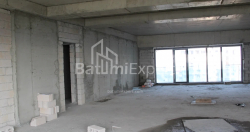 Пәтер 172.68 м² - Лех және Мария Качинский, Batumi, Грузия